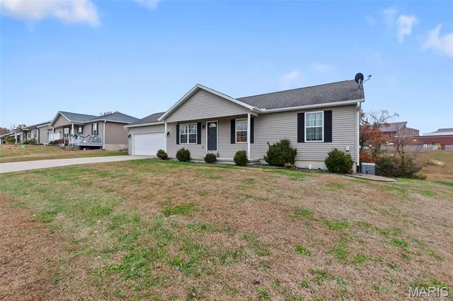 $229,900 | 610 Sara Street, Jackson, MO 63755