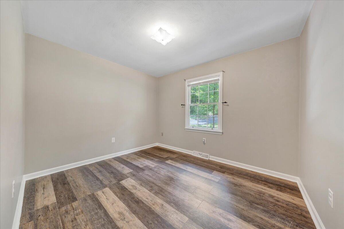 3439 Meadowlark Road Roanoke, VA 24018 - Photo 18 of 37 18-MIB07895