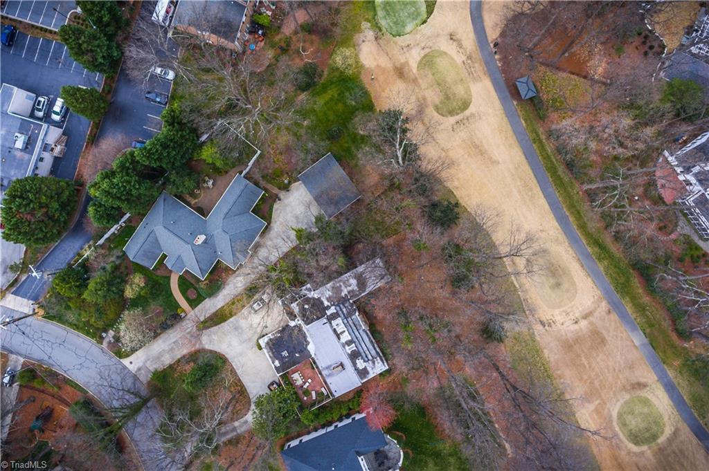 1106 Dover Road Greensboro, NC 27408 - Photo 25 of 26 Gallery Image 25