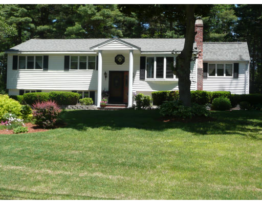 18 Governor Fuller Road Billerica, MA 01821 - Photo 1 of 30 a front view of a house with a yard