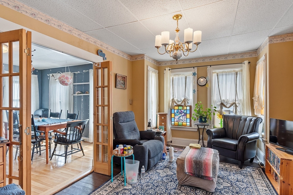 491 High Street Clinton, MA 01510 - Photo 3 of 41 Gallery Image 3