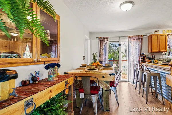 $439,000 | 1889 East 40th Street, White Cloud, MI 49349