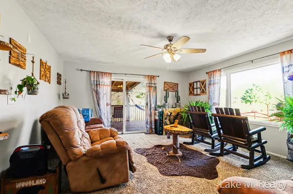 $439,000 | 1889 East 40th Street, White Cloud, MI 49349