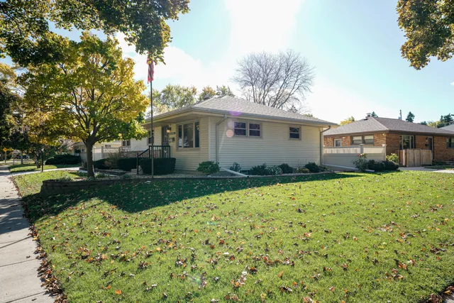 $250,000 | 4187 North 78th Street, Milwaukee, WI 53222