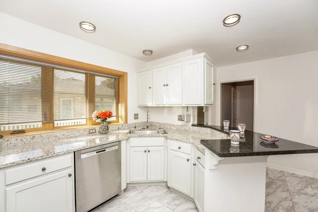 $250,000 | 4187 North 78th Street, Milwaukee, WI 53222