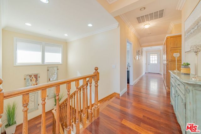 $7,900 | 3769 Prestwick Drive, Los Angeles, CA 90027