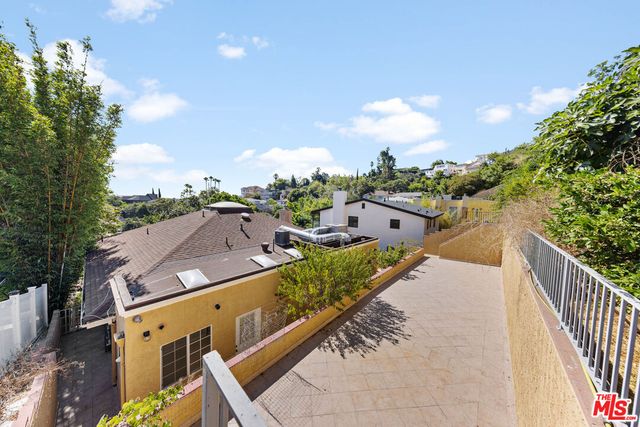 $7,900 | 3769 Prestwick Drive, Los Angeles, CA 90027