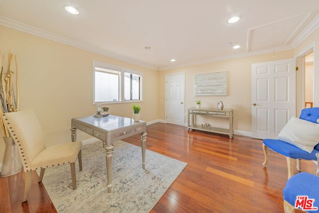 $7,900 | 3769 Prestwick Drive, Los Angeles, CA 90027