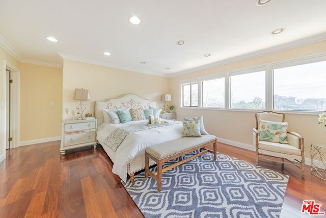 $7,900 | 3769 Prestwick Drive, Los Angeles, CA 90027