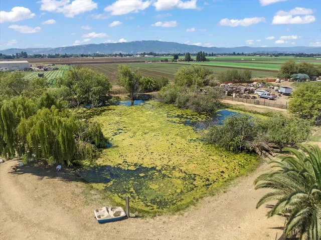 $2,990,000 | 2675 Pacheco Pass Highway, Gilroy, CA 95020