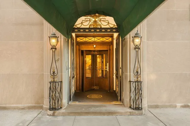 a view of a entryway door of the house