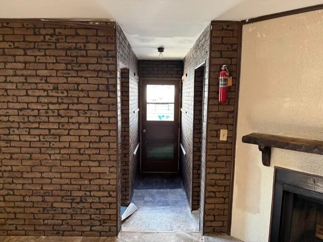 a view of walk in closet