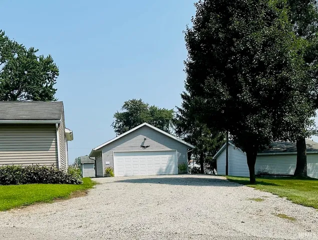 $335,000 | 11446 West South Park Road, Kewanna, IN 46939