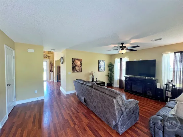 $329,900 | 40 Red Blossom Court, Allenhurst, GA 31301