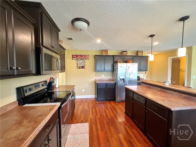 $329,900 | 40 Red Blossom Court, Allenhurst, GA 31301