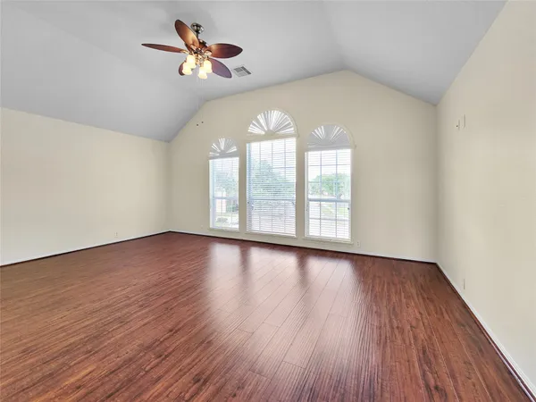 $2,520 | 19843 Youpon Leaf Way, Houston, TX 77084