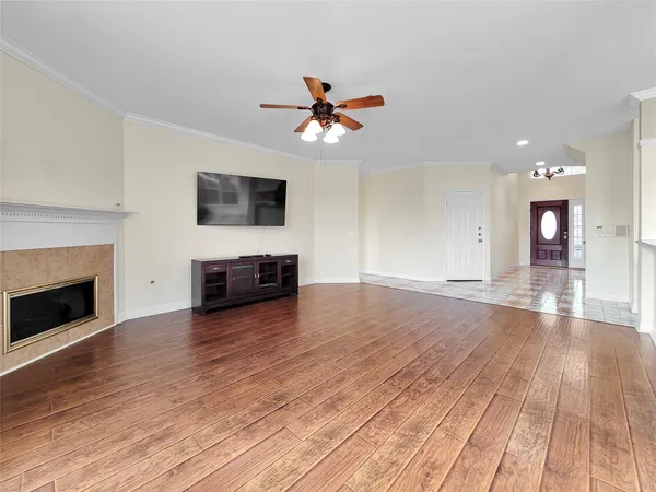 $2,520 | 19843 Youpon Leaf Way, Houston, TX 77084