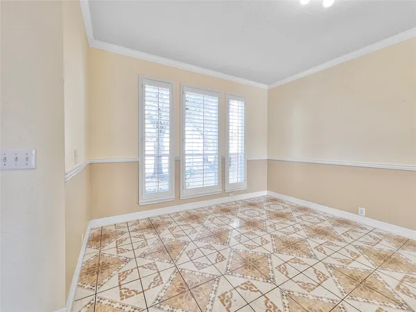 $2,520 | 19843 Youpon Leaf Way, Houston, TX 77084