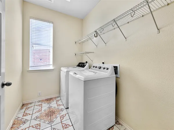 $2,520 | 19843 Youpon Leaf Way, Houston, TX 77084