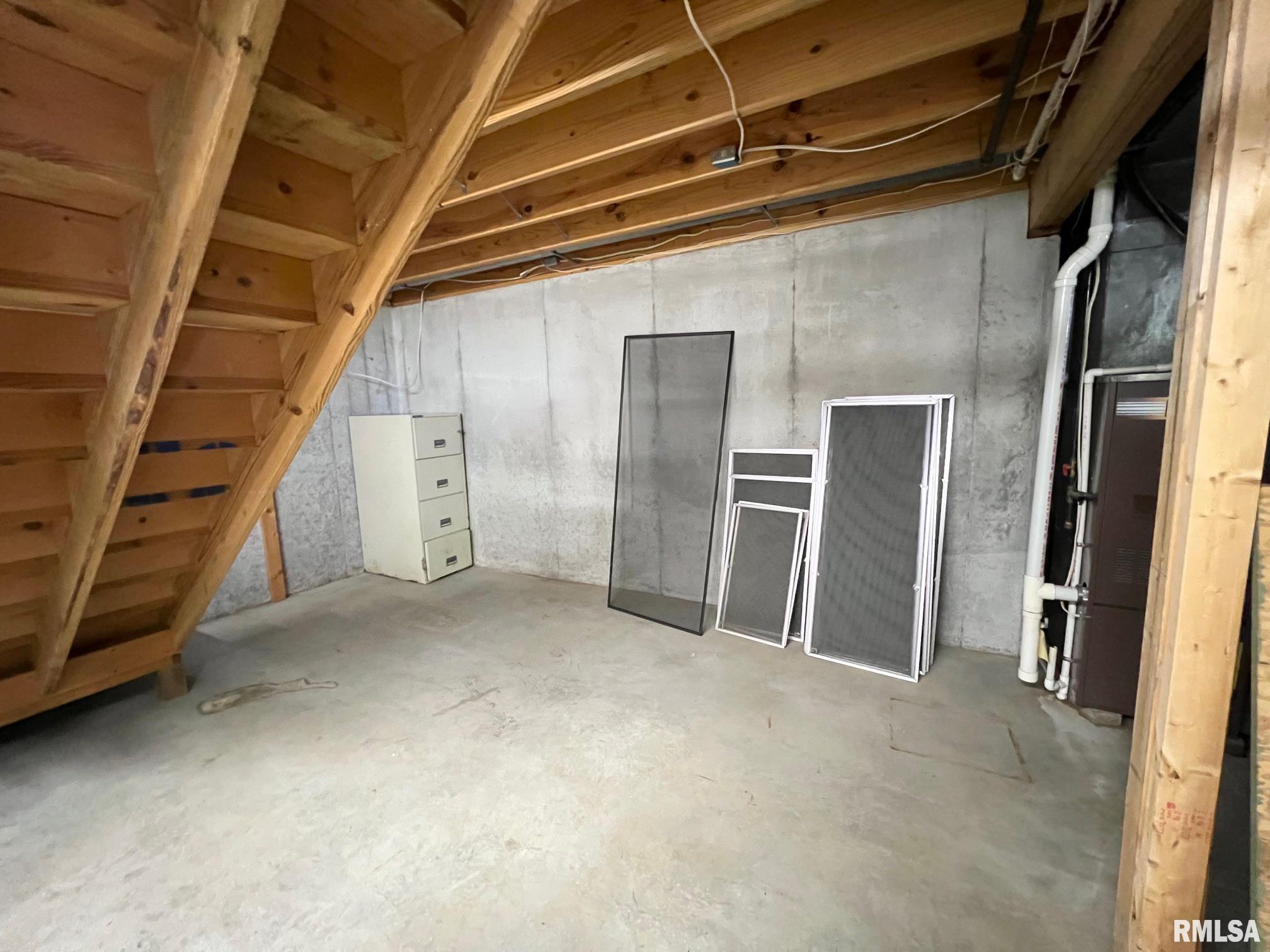 16494 Highway 29 Athens, IL 62613 - Photo 35 of 39 Gallery Image 35