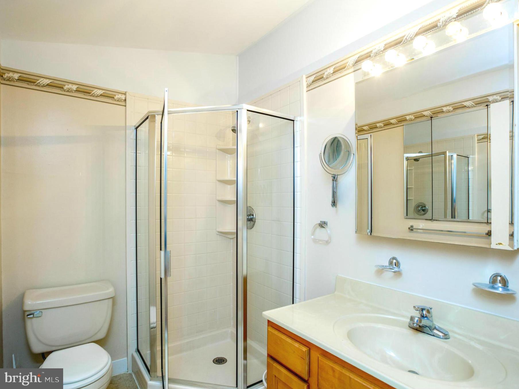 7312 Kathydale Road Pikesville, MD 21207 - Photo 16 of 30 Master bathroom