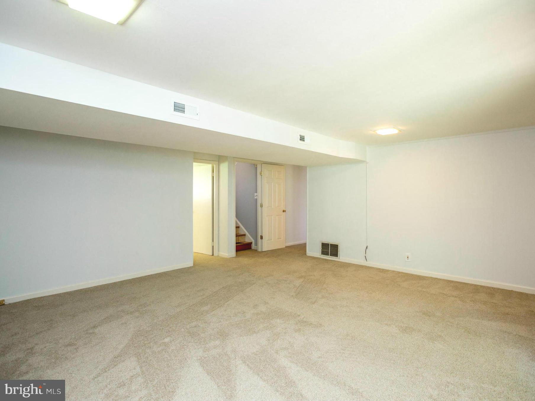 7312 Kathydale Road Pikesville, MD 21207 - Photo 22 of 30 Family Room