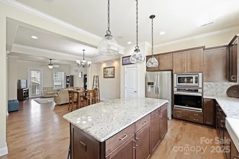 $765,000 | 2315 Crockett Park Place, Charlotte, NC 28203