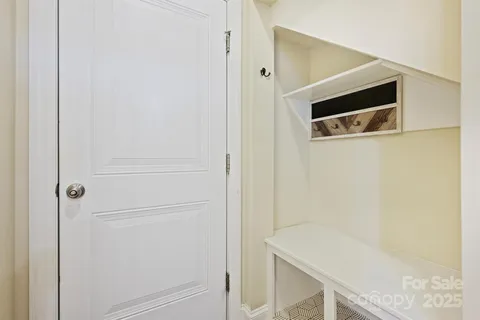 $765,000 | 2315 Crockett Park Place, Charlotte, NC 28203