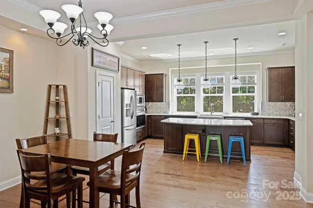 $749,000 | 2315 Crockett Park Place, Charlotte, NC 28203