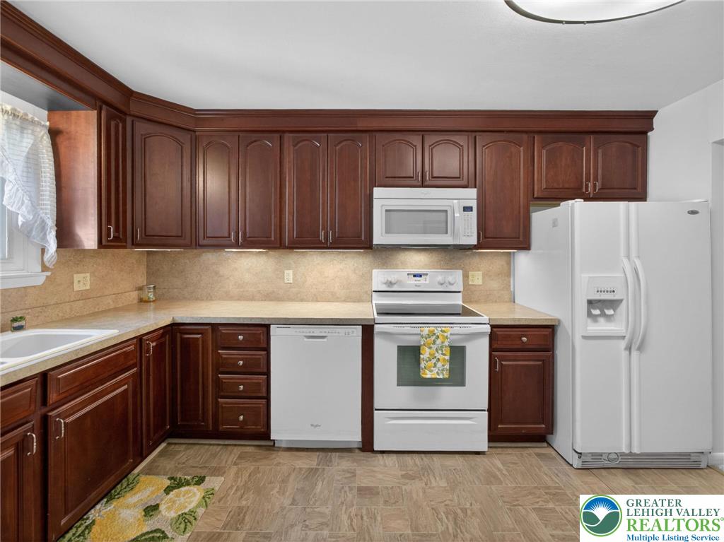 103 Kent Road Stroudsburg, PA 18360 - Photo 18 of 34 Gallery Image 18