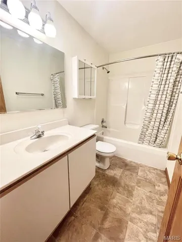 $750 | 129 Sugar Pine Lane, Unit 6, O'Fallon, IL 62269