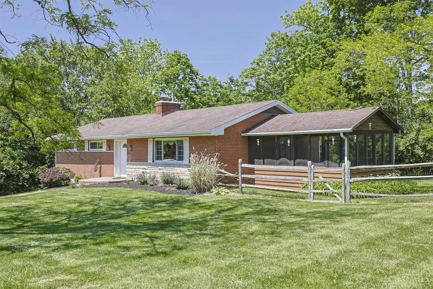724 Pine Ridge Road Milford, OH 45150 - Photo 2 of 36