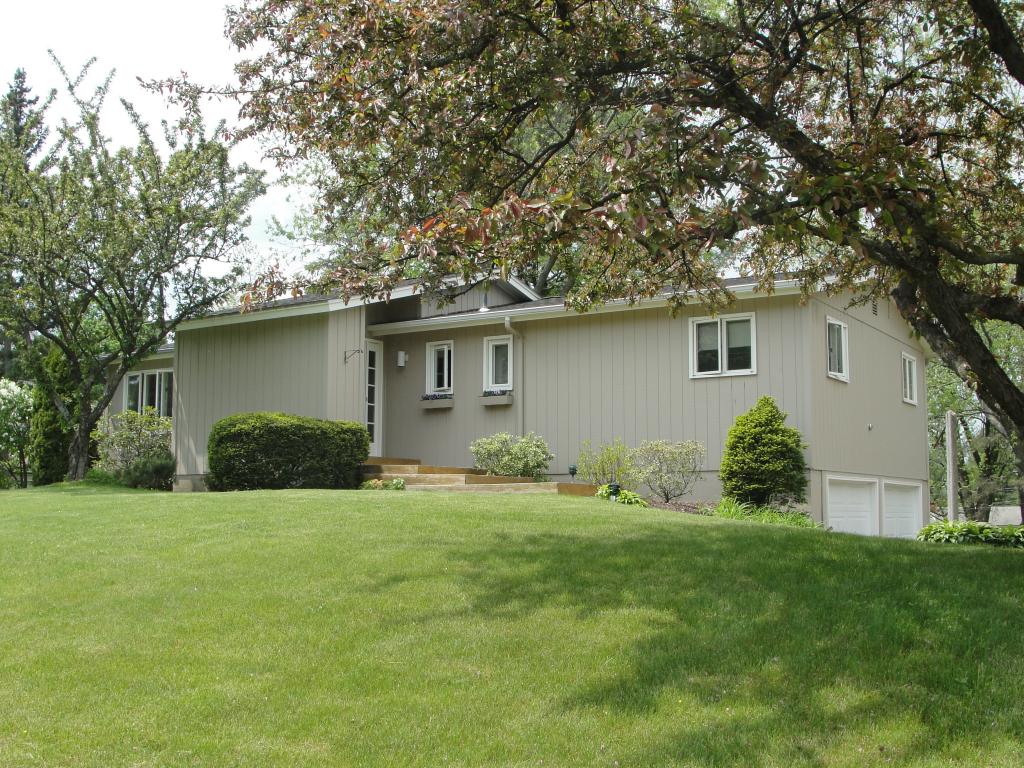 66 Birch Road Shelburne, VT 05482 - Photo 1 of 29 Gallery Image 1
