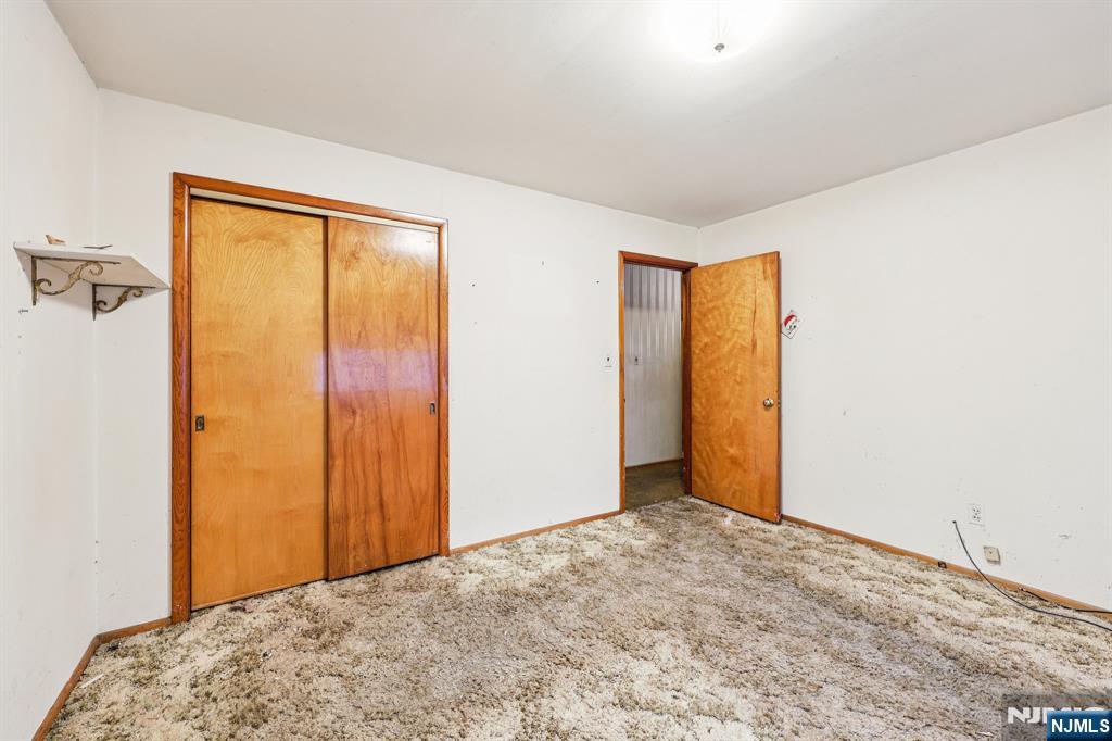 84 Squaw Brook Road North Haledon, NJ 07508 - Photo 14 of 23