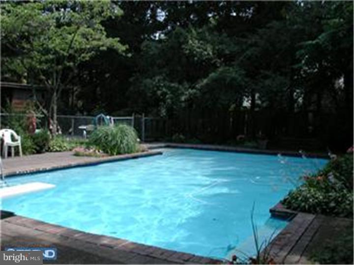 1201 Wrack Road Jenkintown, PA 19046 - Photo 17 of 17