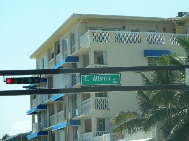 408 Southeast 2nd Street Delray Beach, FL 33483 - Photo 12 of 15 atlantic-ave-delray-beach-is-dog-friendl