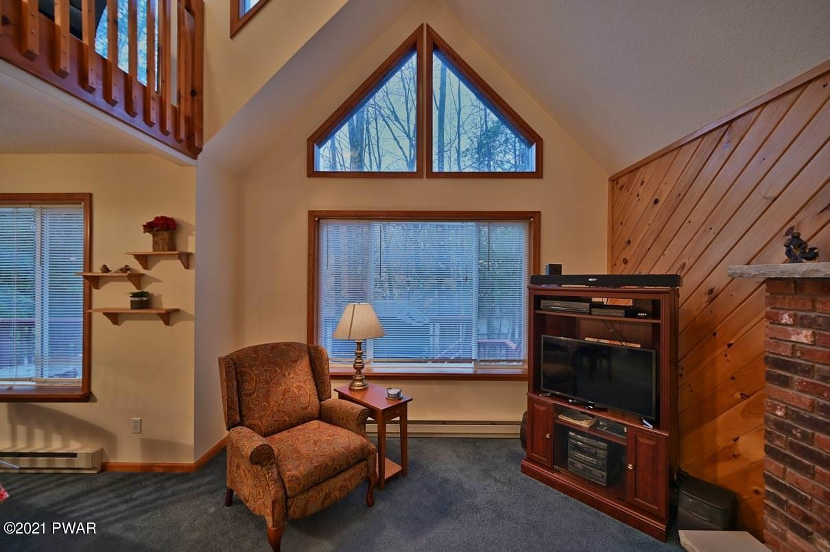 886 Deerfield Road Lake Ariel, PA 18436 - Photo 12 of 83
