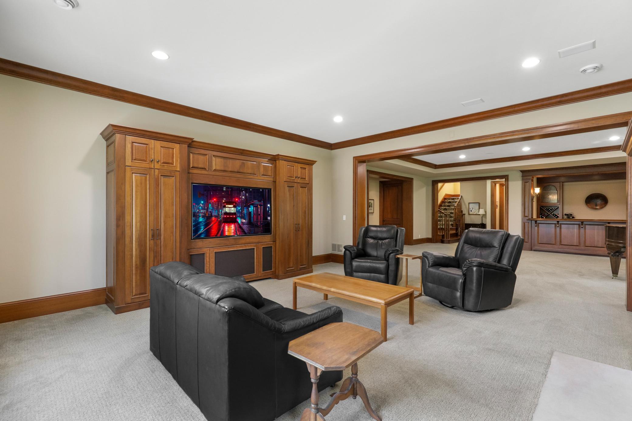 1070 Ferndale Road West Wayzata, MN 55391 - Photo 87 of 143 Gallery Image 87