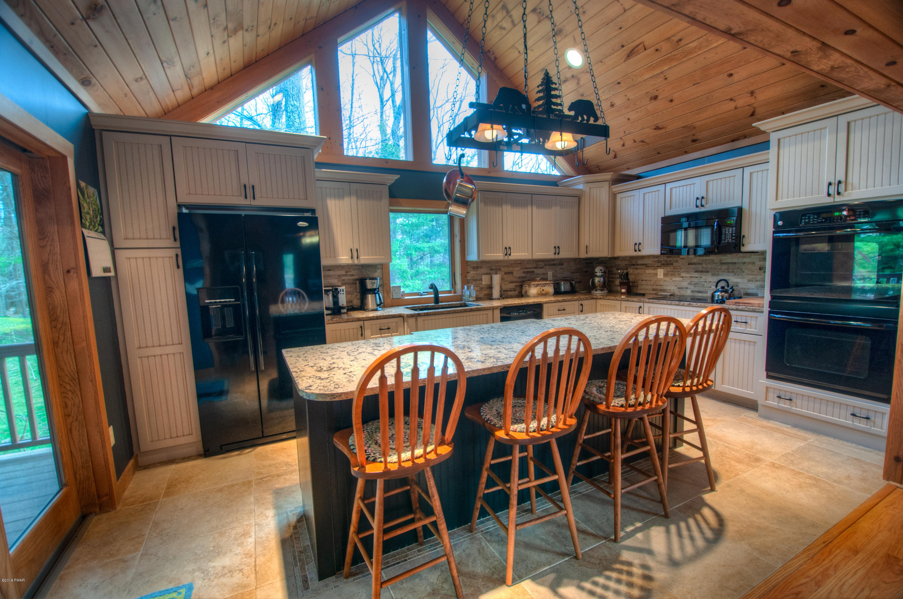 210 Gumbletown Road Paupack, PA 18451 - Photo 11 of 44 11-Kitchen
