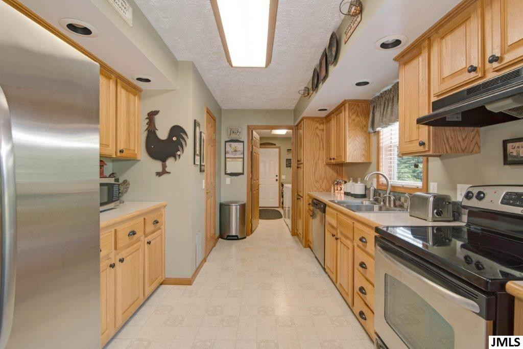 2963 Budd Road Stockbridge, MI 49285 - Photo 6 of 36 Photo 6