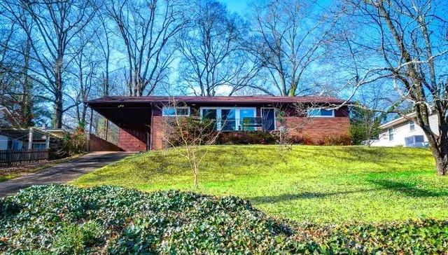 $262,600 | 321 Hillcrest Avenue, Chattanooga, TN 37411