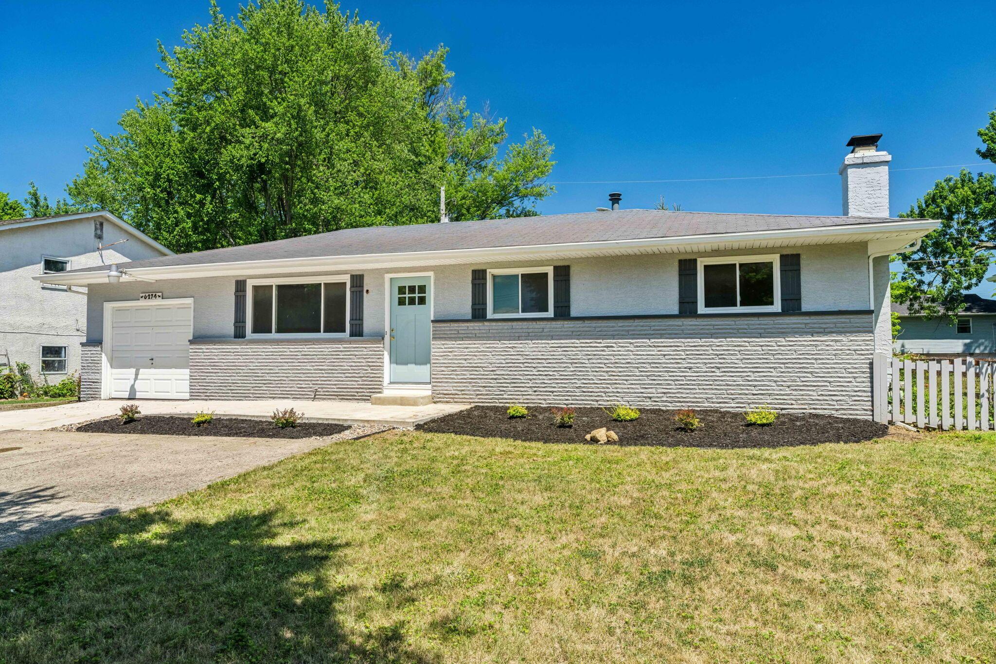 6274 Karl Road Columbus, OH 43229 - Photo 4 of 38 4-web-or-mls-6274-karl-rd