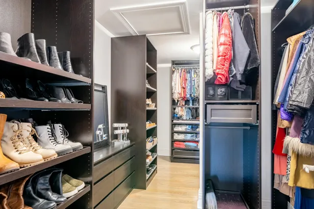 $1,125,000 | 3804 Brigata Drive, Valparaiso, IN 46385