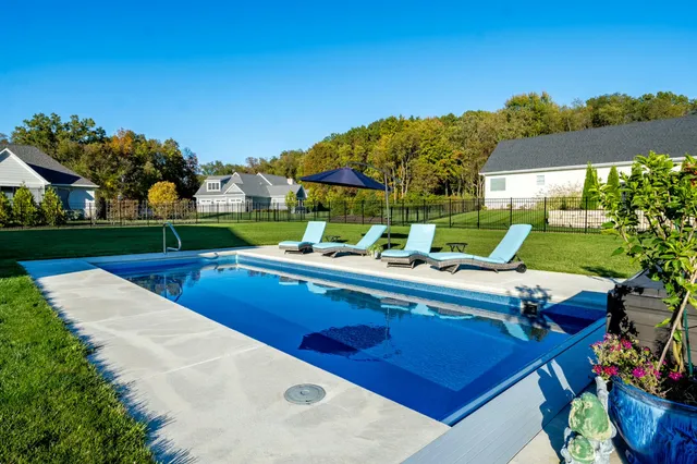 $1,125,000 | 3804 Brigata Drive, Valparaiso, IN 46385