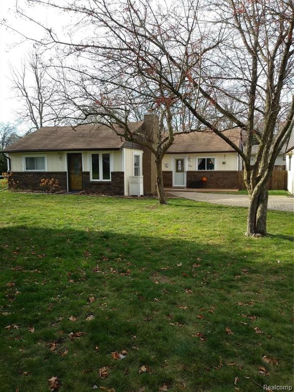 3310 Harrison Avenue Rochester Hills, MI 48307 - Photo 1 of 16