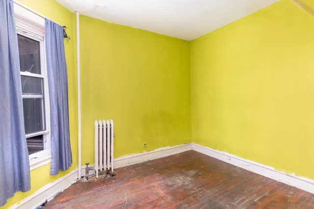 $449,000 | 5239 South Ingleside Avenue, Chicago, IL 60615