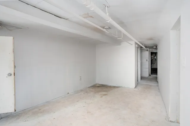 $449,000 | 5239 South Ingleside Avenue, Chicago, IL 60615