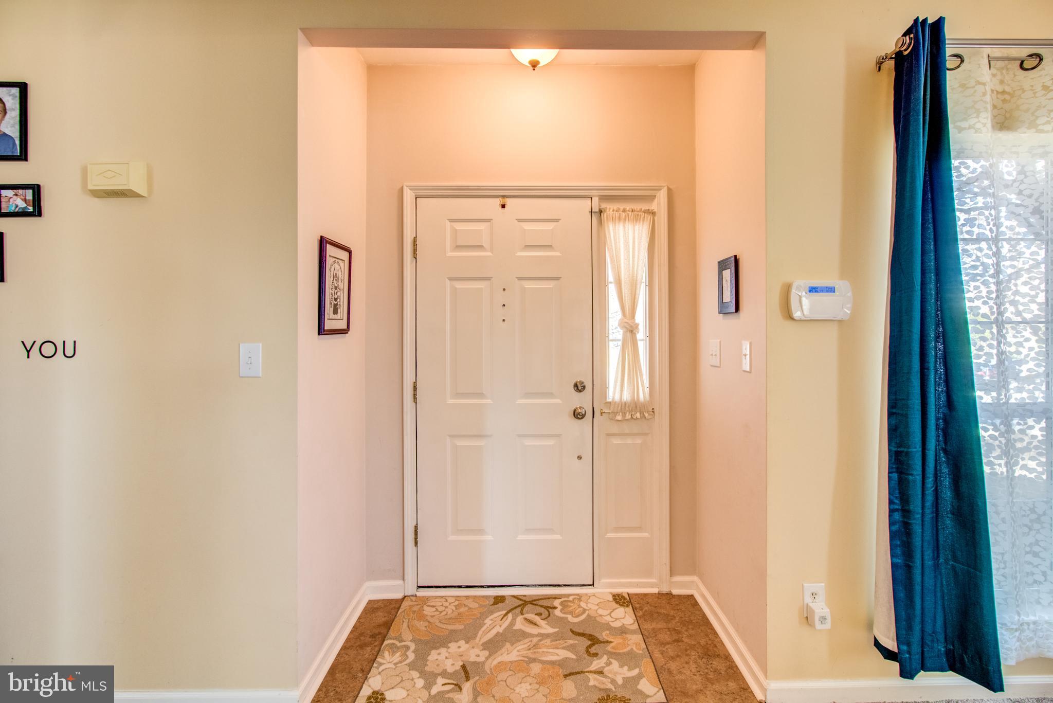 18 Manley Road Pennington, NJ 08534 - Photo 3 of 34