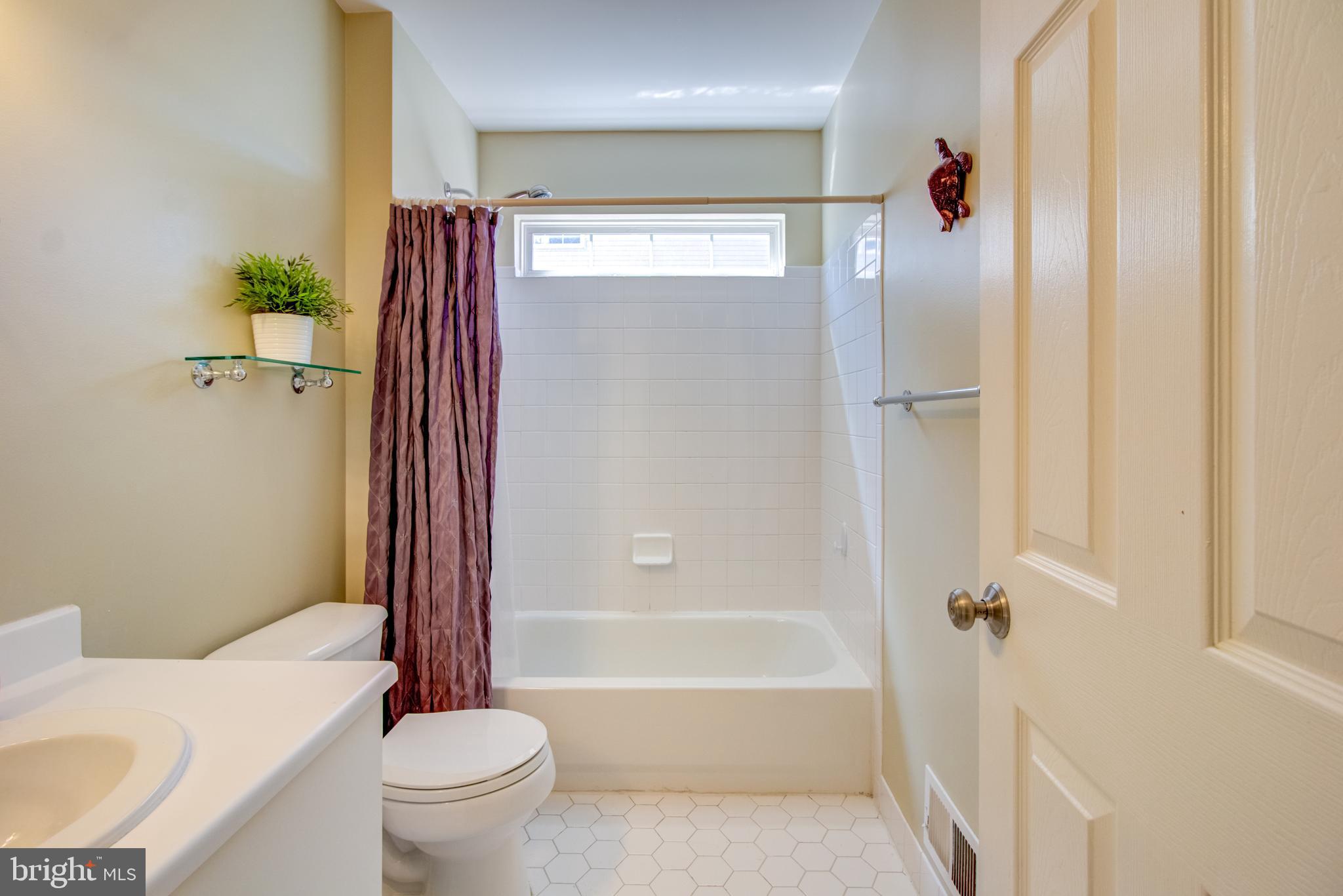 18 Manley Road Pennington, NJ 08534 - Photo 29 of 34