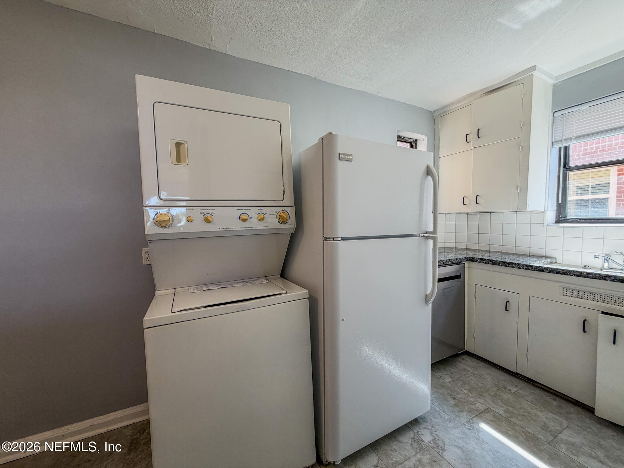 1733 River Road, Unit 2 Jacksonville, FL 32207 - Photo 6 of 16 IMG_7047 (1)